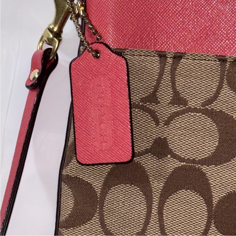 Coach Signature Crossbody Canvas with Pink trim. - Picture 4 of 6